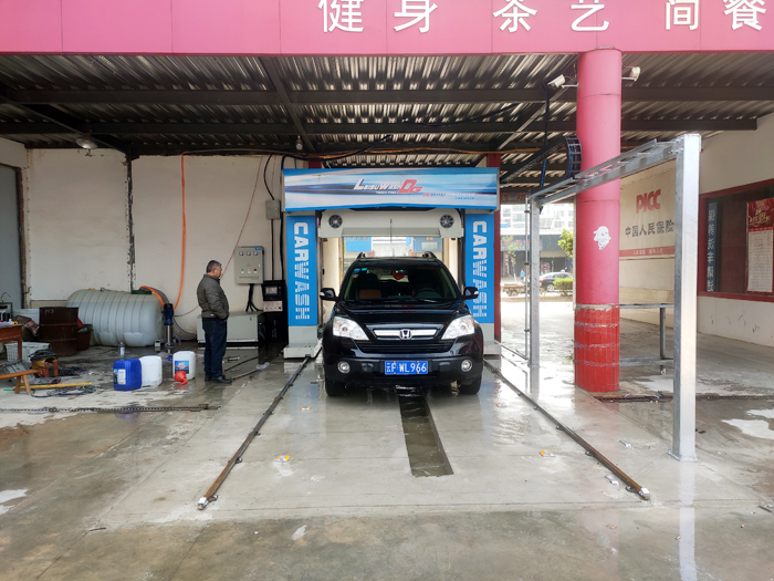 Leisuwash DG was delivered to professional car service chain in Yiluhang, Tonghai County, Yuxi City, Yunnan Province