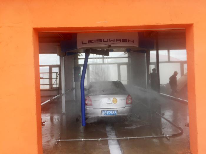 The 360 mini type car washer was installed at Sujie Car Wash in Tongxin County, Wuzhong City, Ningxia