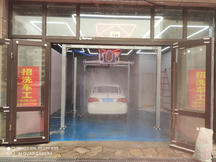 The X1 car washer was installed and delivered to Didi Car Wash in Changchun City, Jilin Province