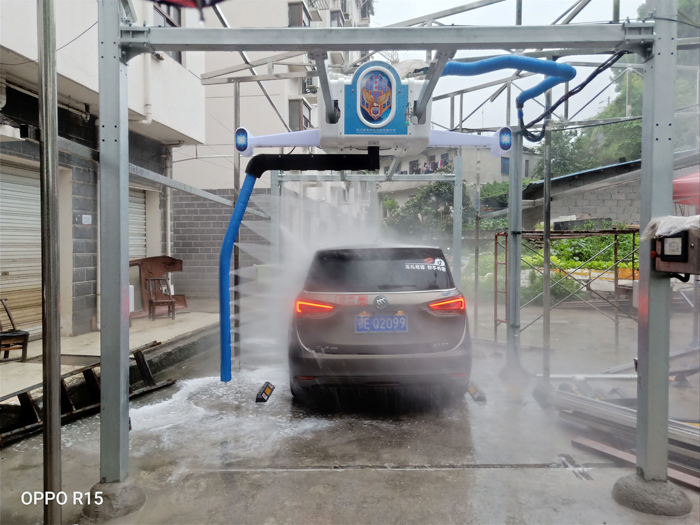 X1 car washing machine was installed in Sunshine Car Wash City, Xingshan County, Yichang City, Hubei Province