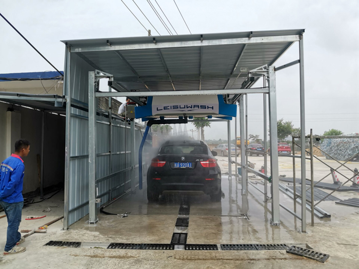 Customers left satisfied and happy, Leisuwash 360 Mini finds a home in Mingguang's Hengzhong Gas Station in Anhui.