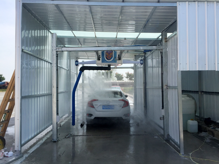 The X1 car washing machine was installed at Yueming Gas Station in Huangmei County, Huanggang City, Hubei Province